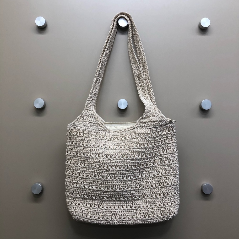 ❌ SOLD ❌   Woven tote
